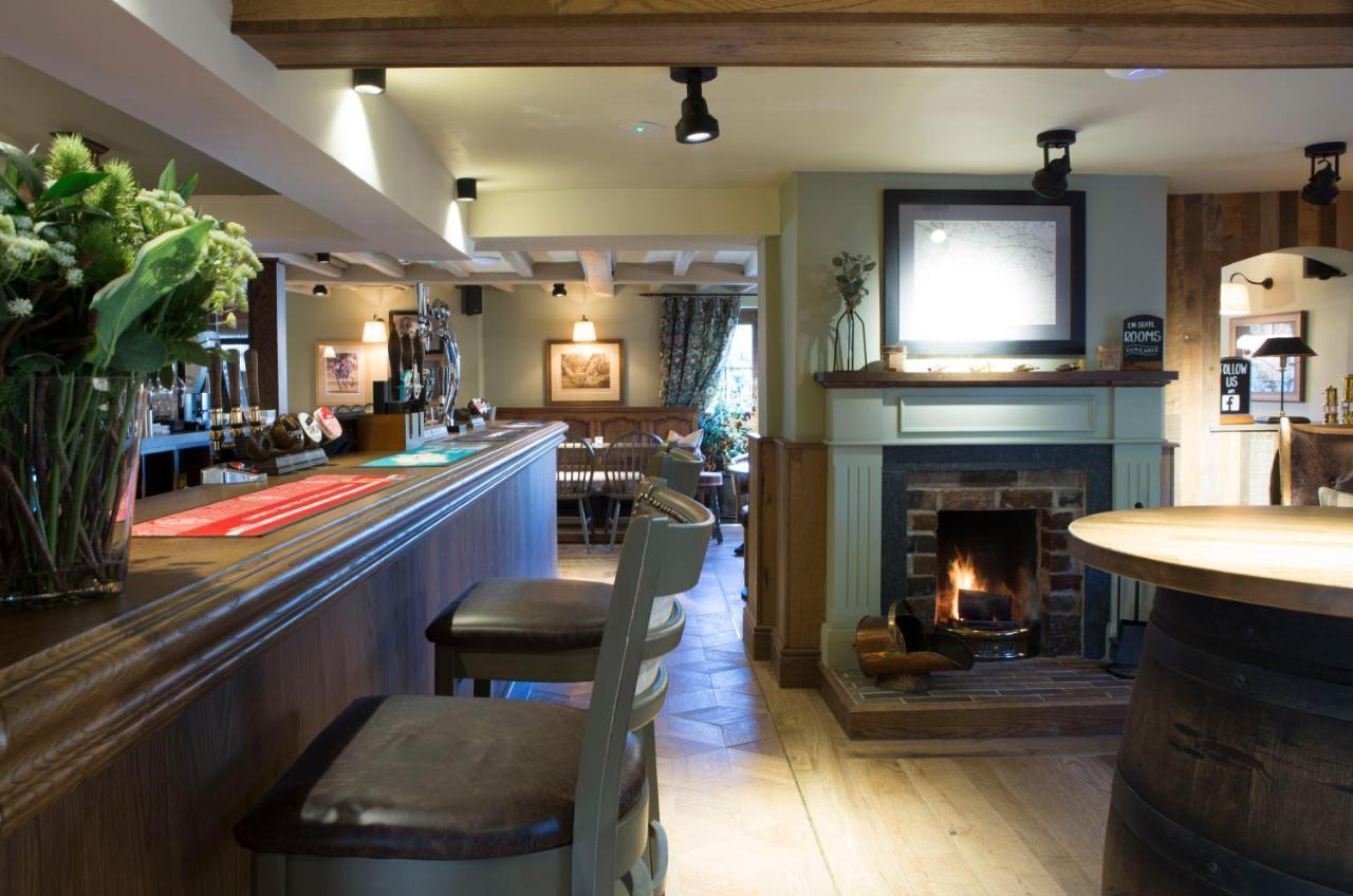 Red Lion Inn Little Budworth Exterior foto