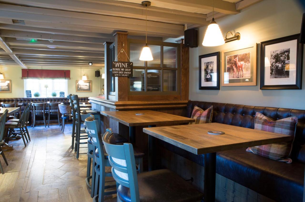 Red Lion Inn Little Budworth Exterior foto